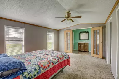 2001 Justin Lane, Franklin Township, OH 45106 - Photo 11