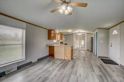 2001 Justin Lane, Franklin Township, OH 45106 - Photo 7