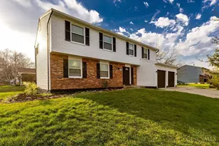 6701 Galaxie Dr, Clayton, OH 45415 - Photo 3