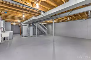 6701 Galaxie Dr, Clayton, OH 45415 - Photo 35