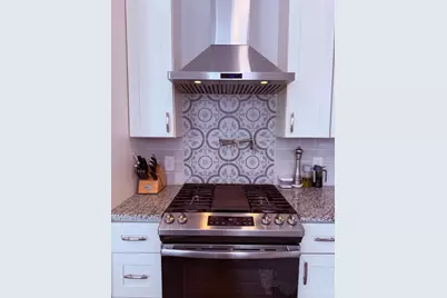 1720 Dexter Avenue, Cincinnati, OH 45206 - Photo 13