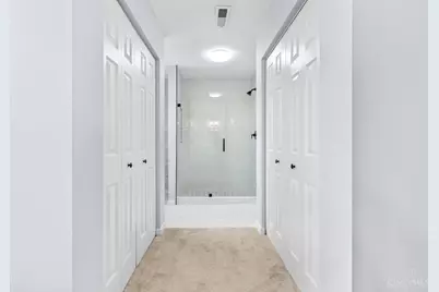 10555 Montgomery Road #5, Montgomery, OH 45242 - Photo 17