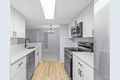 10555 Montgomery Road #5, Montgomery, OH 45242 - Photo 7