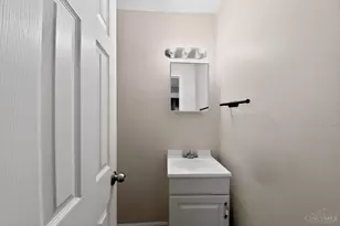 3830 Iberis Ave, Cincinnati, OH 45213 - Photo 17