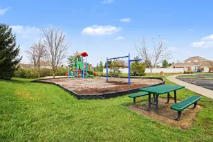 2047 Commons Cir Dr, Batavia Township, OH 45103 - Photo 29