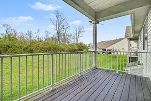 2047 Commons Cir Dr, Batavia Township, OH 45103 - Photo 13