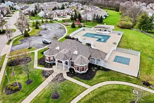 2047 Commons Cir Dr, Batavia Township, OH 45103 - Photo 25