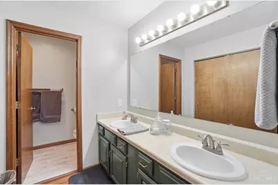 631 Wilson Park Drive, West Carrollton, OH 45449 - Photo 31