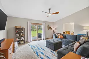 631 Wilson Park Dr, West Carrollton, OH 45449 - Photo 9