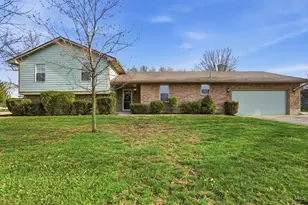 631 Wilson Park Dr, West Carrollton, OH 45449 - Photo 1