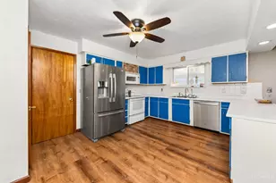 3911 Campbell Rd, Perry Township, OH 45118 - Photo 3