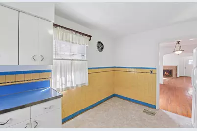 2512 Moundview Drive, Norwood, OH 45212 - Photo 9