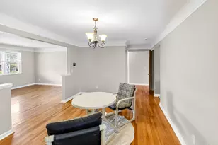 2667 Fairhill Dr, Cincinnati, OH 45239 - Photo 7