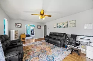 722 Compton Rd, Springfield Township, OH 45231 - Photo 5