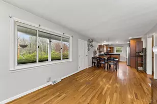 7734 Forest Rd, Cincinnati, OH 45255 - Photo 7