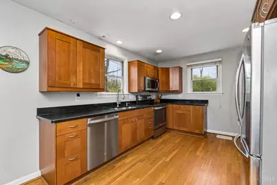 7734 Forest Road, Cincinnati, OH 45255 - Photo 11