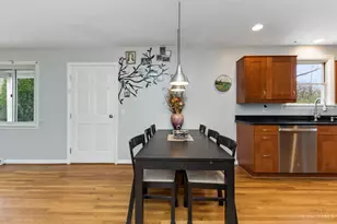 7734 Forest Rd, Cincinnati, OH 45255 - Photo 9