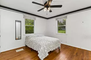 7734 Forest Rd, Cincinnati, OH 45255 - Photo 17