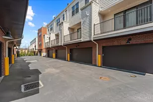 3906 Edwards Rd, Cincinnati, OH 45209 - Photo 29