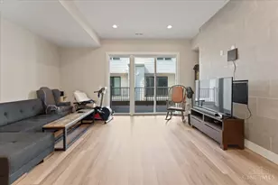 3906 Edwards Rd, Cincinnati, OH 45209 - Photo 23