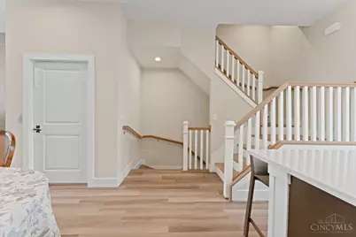 3906 Edwards Road #B, Cincinnati, OH 45209 - Photo 19