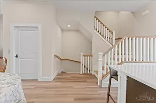 3906 Edwards Rd, Cincinnati, OH 45209 - Photo 19