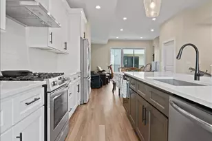 3906 Edwards Rd, Cincinnati, OH 45209 - Photo 13