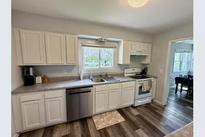 2241 Hamilton Cleves Road, Hamilton, OH 45013 - Photo 13