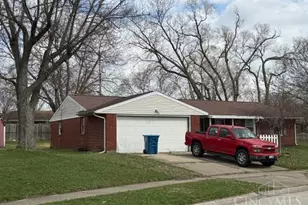 7670 Stancrest Dr, Huber Heights, OH 45424 - Photo 3