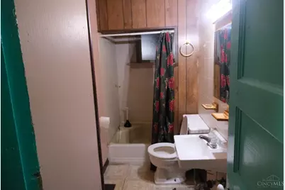 835 Lexington Avenue, Cincinnati, OH 45229 - Photo 21