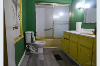 835 Lexington Avenue, Cincinnati, OH 45229 - Photo 33