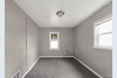 925 Ross Avenue, Hamilton, OH 45013 - Photo 7