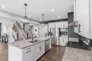 2790 Pebble Stone Trl, Beavercreek, OH 45385 - Photo 11