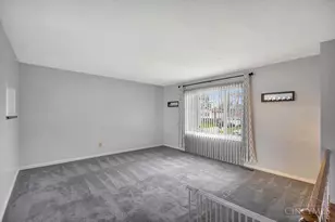 328 Clareknoll Ct, Cincinnati, OH 45238 - Photo 7