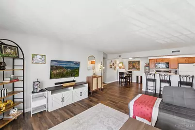 3545 Jessup Road #2D, Green Township, OH 45239 - Photo 7