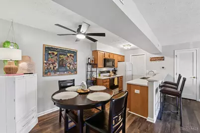 3545 Jessup Road #2D, Green Township, OH 45239 - Photo 9