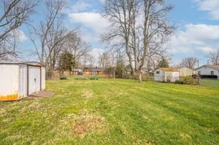 654 Arlington Dr, Union Township, OH 45244 - Photo 5