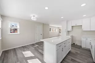 8474 Donna Ln, Sycamore Township, OH 45236 - Photo 11