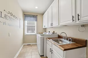 858 River Forest Dr, Hamilton Township, OH 45039 - Photo 35