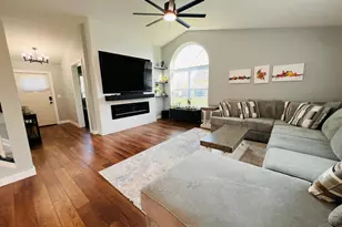 2055 River Birch Dr, Batavia Township, OH 45102 - Photo 5