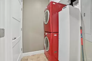 1331 Vine St, Cincinnati, OH 45202 - Photo 57