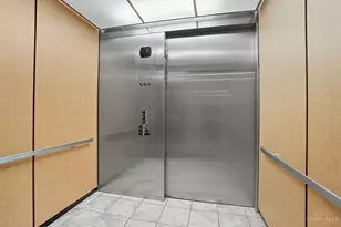 1331 Vine St, Cincinnati, OH 45202 - Photo 15