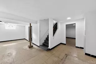 8844 Ebro Ct, Springfield Township, OH 45231 - Photo 23