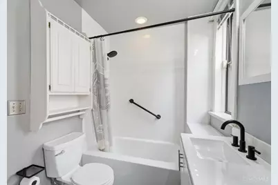 [Address not provided], Cincinnati, OH 45229 - Photo 33