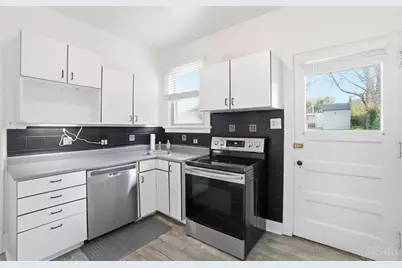 4808 Guerley Road, Cincinnati, OH 45238 - Photo 11