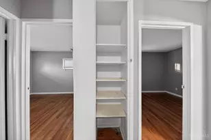 8845 Ebro Ct, Springfield Township, OH 45231 - Photo 23