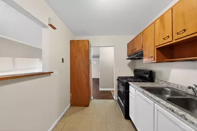 8845 Ebro Court, Springfield Township, OH 45231 - Photo 13