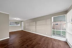 8845 Ebro Ct, Springfield Township, OH 45231 - Photo 7