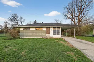 8845 Ebro Ct, Springfield Township, OH 45231 - Photo 1