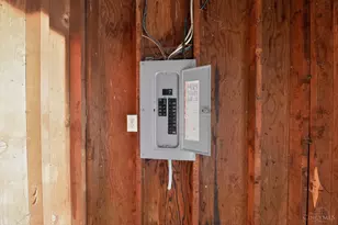 8845 Ebro Ct, Springfield Township, OH 45231 - Photo 25